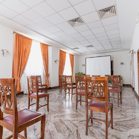 Hotel Villa Delle Rose Oristano Exteriör bild